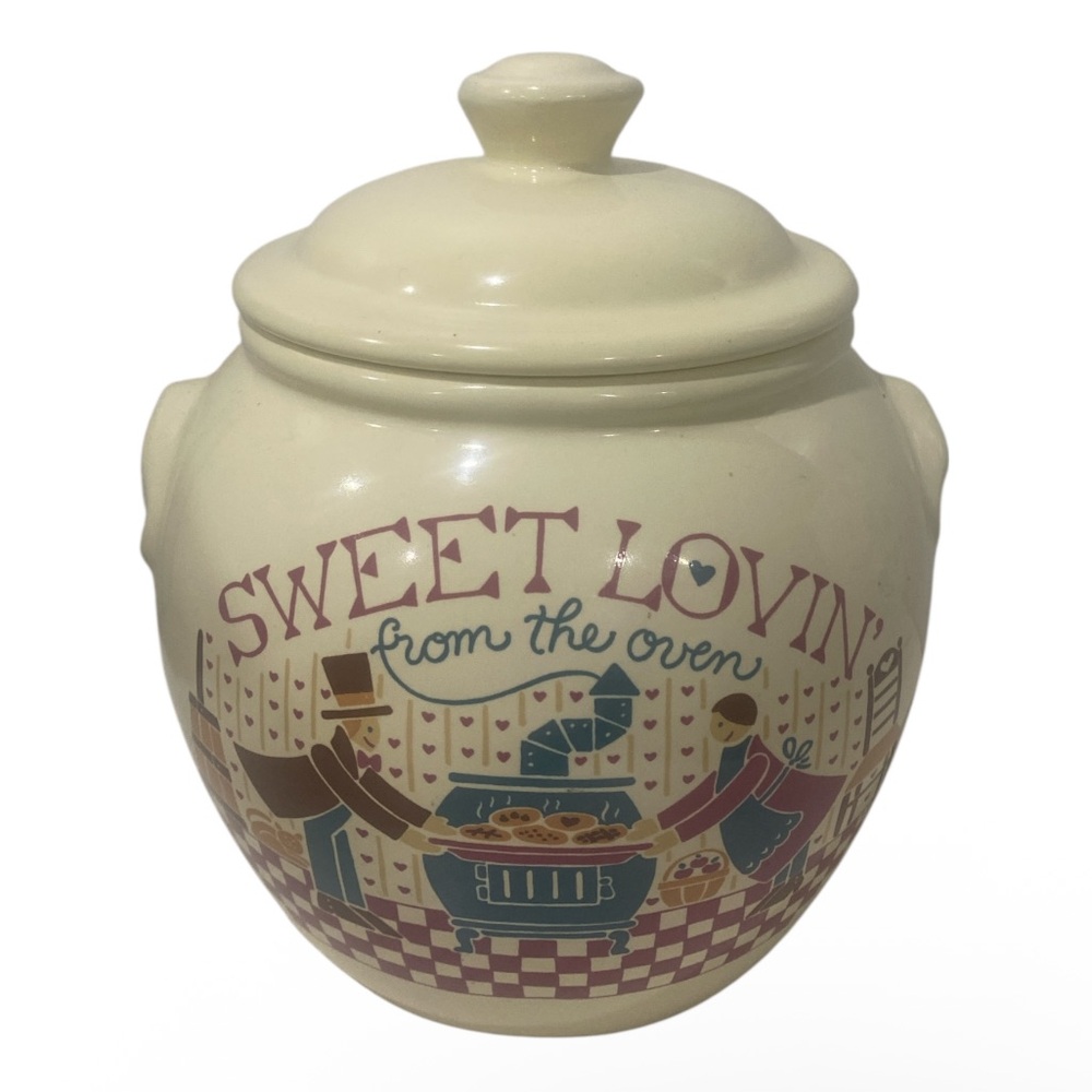 Vintage Treasure Craft " Sweet Lovin From The Oven " Cookie Jar